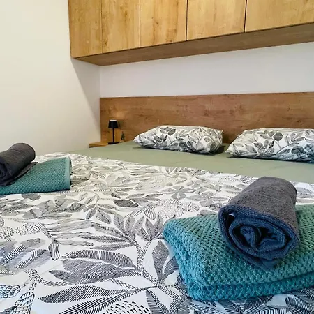 Vikendica Mona Mobile *