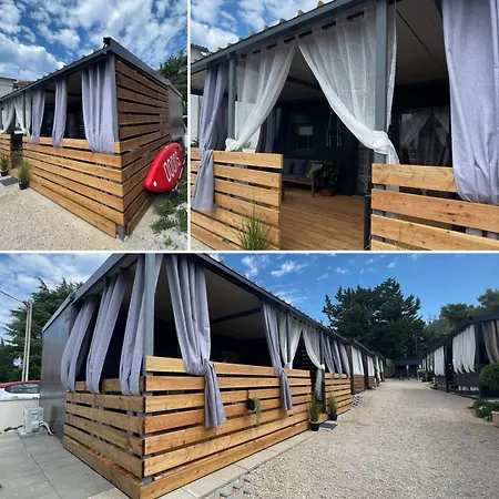 Mona Mobile トゥラニ