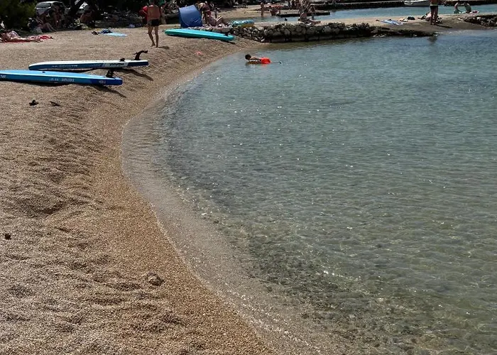 Mona Mobile * トゥラニ