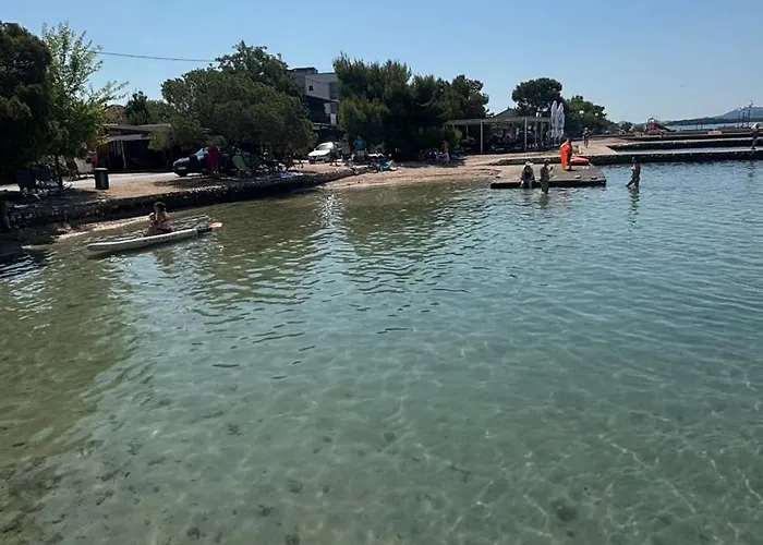 Mona Mobile 別荘 *