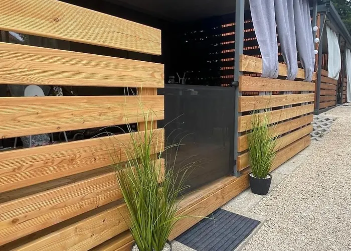 Mona Mobile * トゥラニ