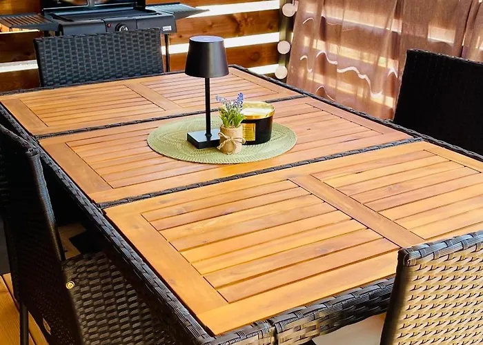 別荘 Mona Mobile トゥラニ